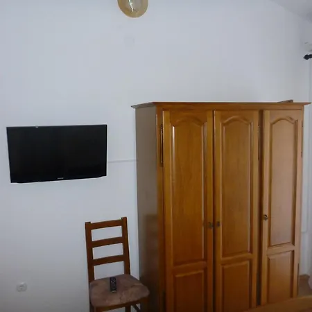 Nikolina Apartman Povljana