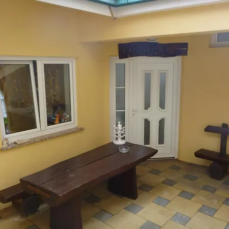 Nikolina Apartman Povljana